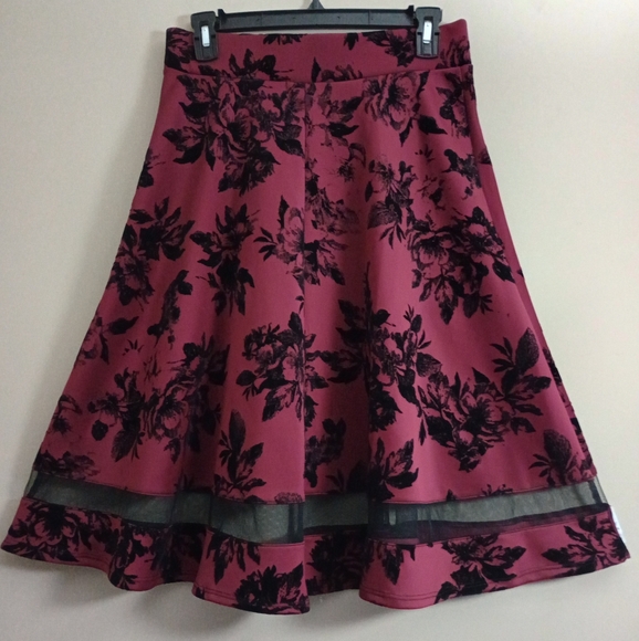 Faith & Joy Midi Skirt with Velvet Burnout Floral Print Size Medium - Picture 2 of 7